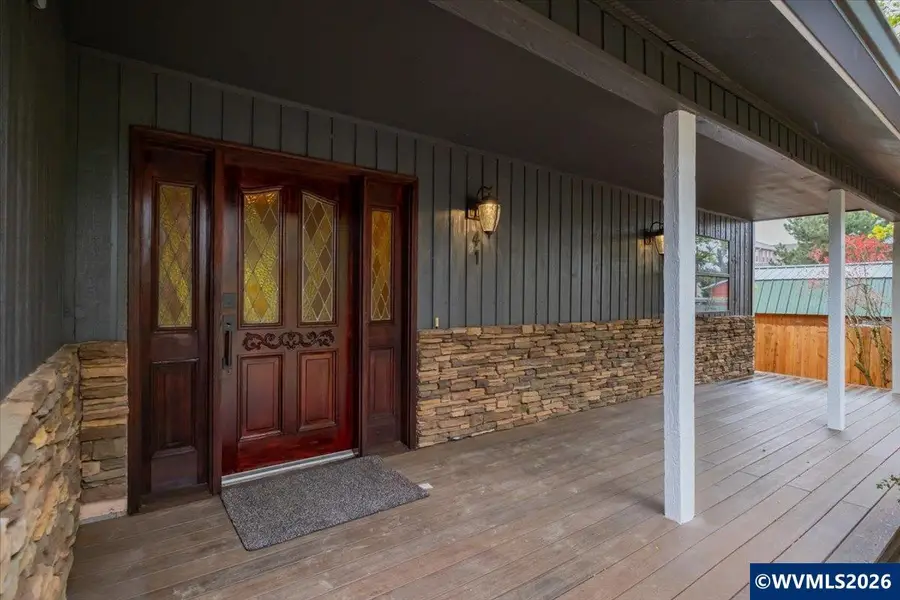 41 S 5th St, Independence, OR 97351 - #2