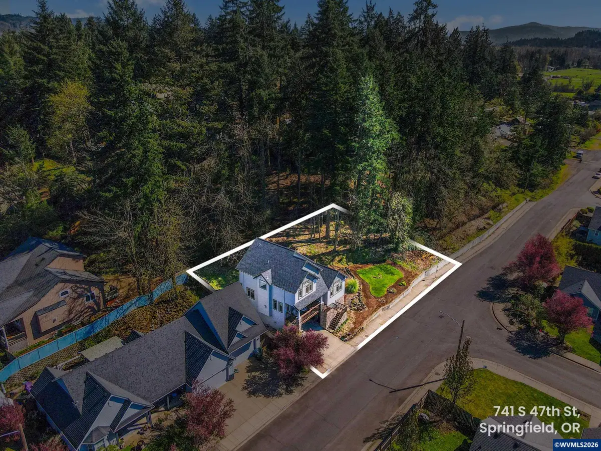 741 S 47th St, Springfield, OR 97478 - #1