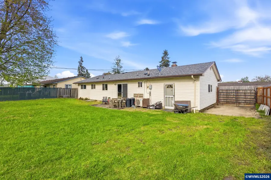 2510  Oak St SE, Albany, OR 97322 - #3