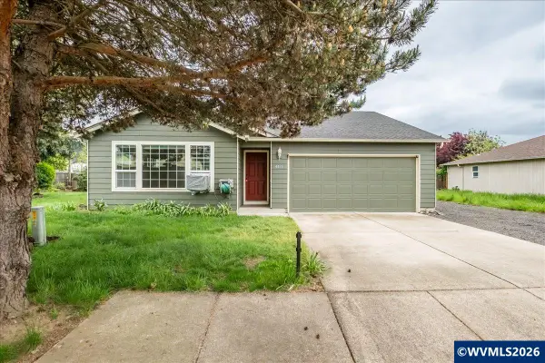 4455  Live Oak St, Sweet Home, OR 97386