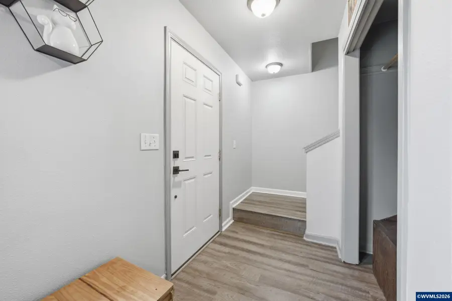 406  Sunset Ct, Amity, OR 97101 - #3