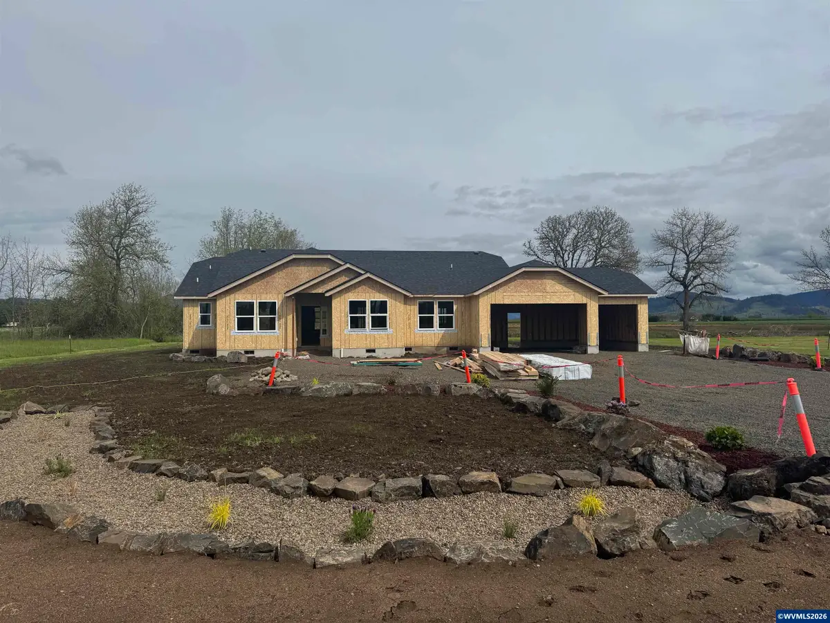 356 E Kisling Av, Brownsville, OR 97327 - #1