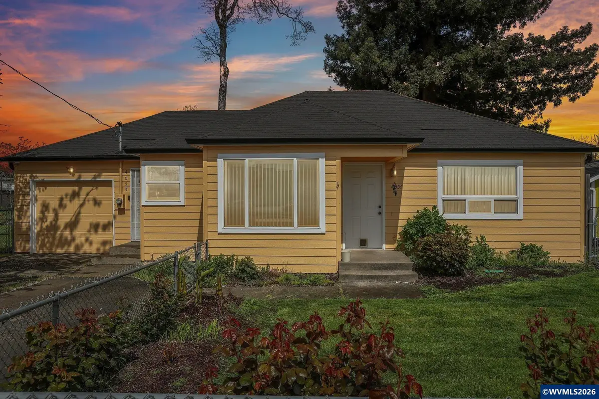 4055  Silverton Rd NE, Salem, OR 97305 - #1