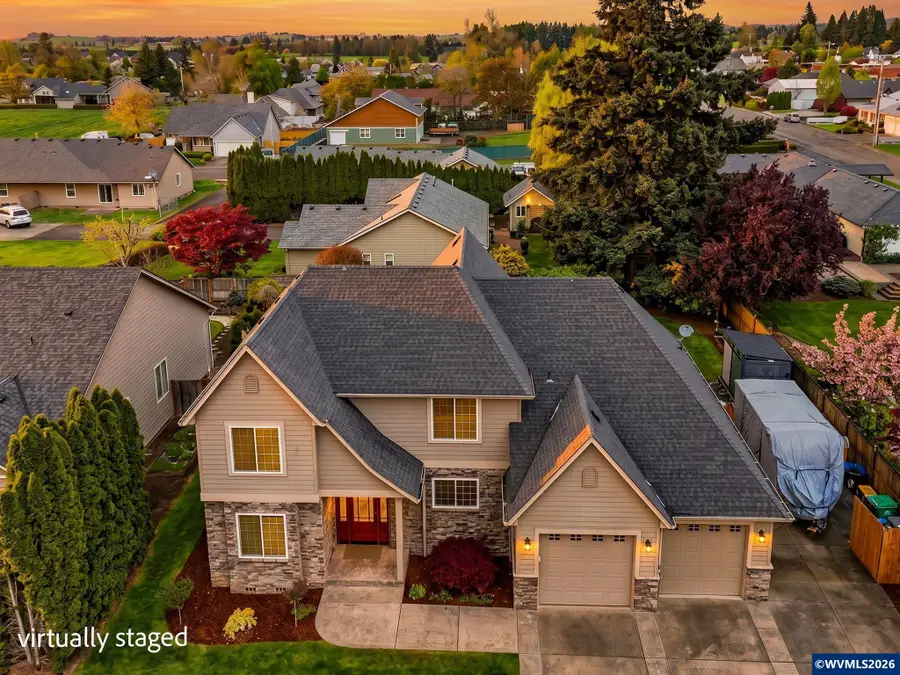 225 SW Hendricks St, Sublimity, OR 97385 - #2