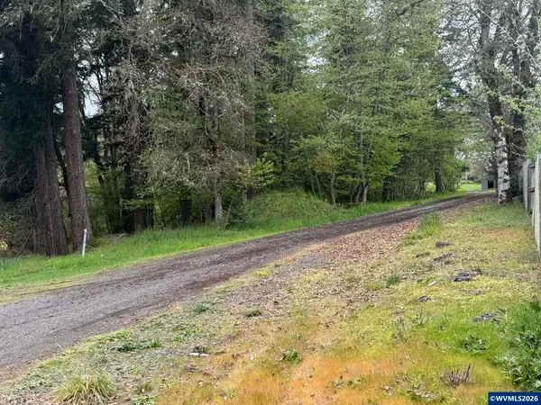 27118  Rowell Hill Rd, Sweet Home, OR 97386