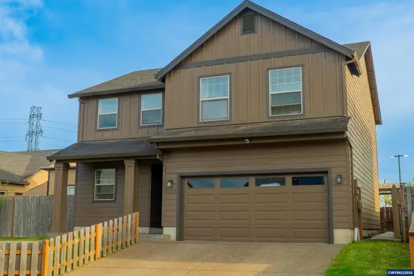 3152 NE Lily Ln, McMinnville, OR 97128