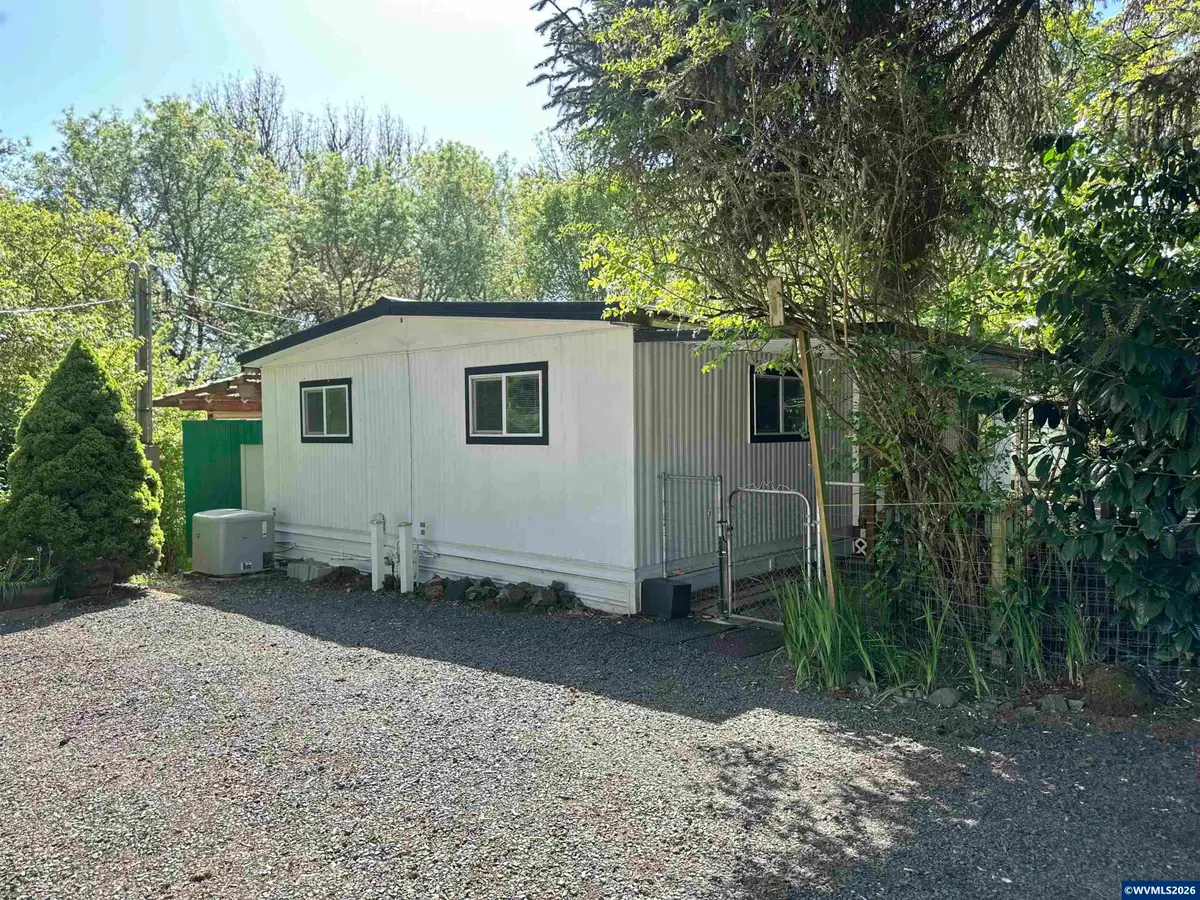 29570  Harvest Dr SW, Albany, OR 97321 - #1