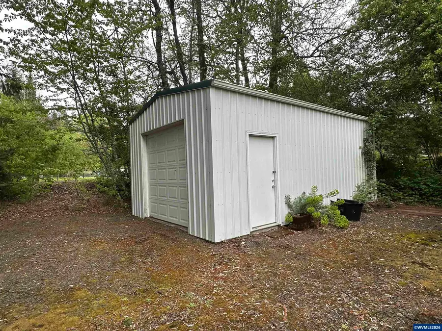 29570  Harvest Dr SW, Albany, OR 97321 - #2