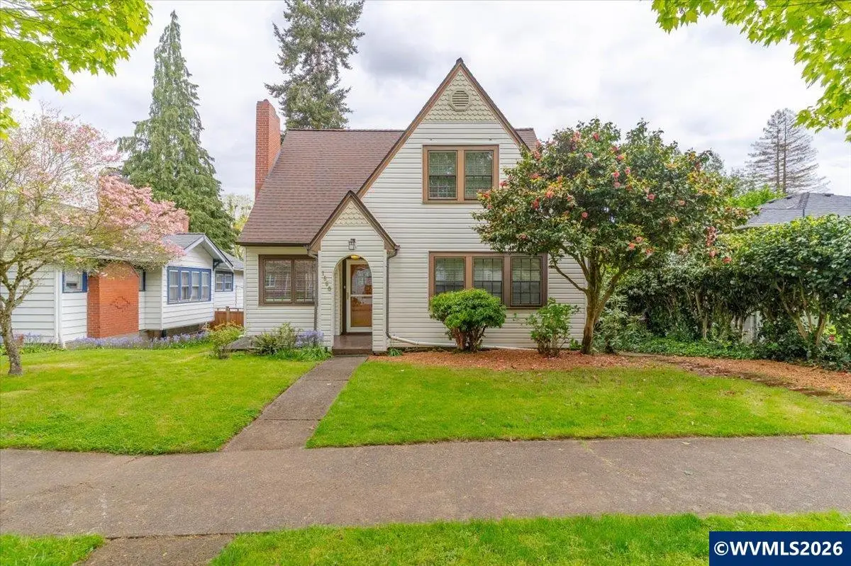 1860  High St SE, Salem, OR 97302 - #1