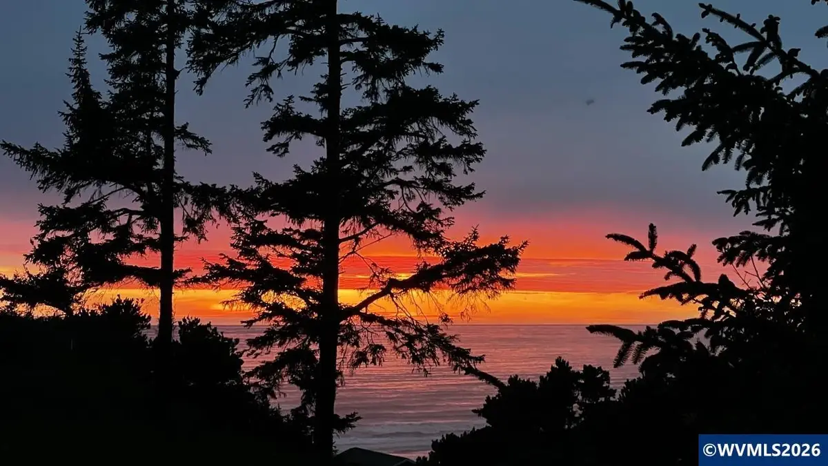 416 NW 19th Ct, Newport, OR 97365 - #1