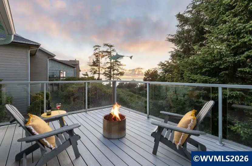 416 NW 19th Ct, Newport, OR 97365 - #3