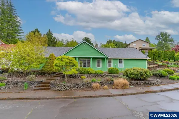 1792  Sunburst Ter NW, Salem, OR 97304