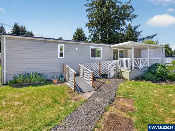 3134  Highway 20, Sweet Home, OR 97386