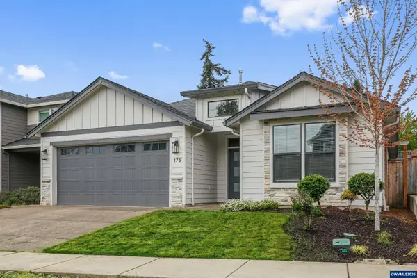 175 NW Beaver Ct, Dallas, OR 97338