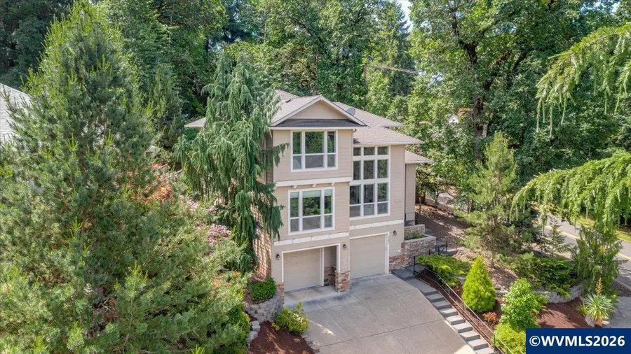 402  La Cresta Dr SE, Salem, OR 97306 - #2