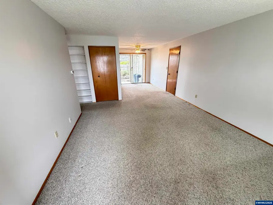 1387  Hampton Wy, Woodburn, OR 97071 - #3