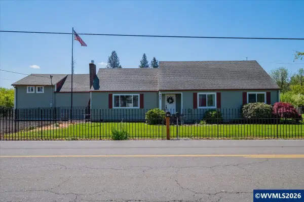 425  Crowfoot Rd, Lebanon, OR 97355