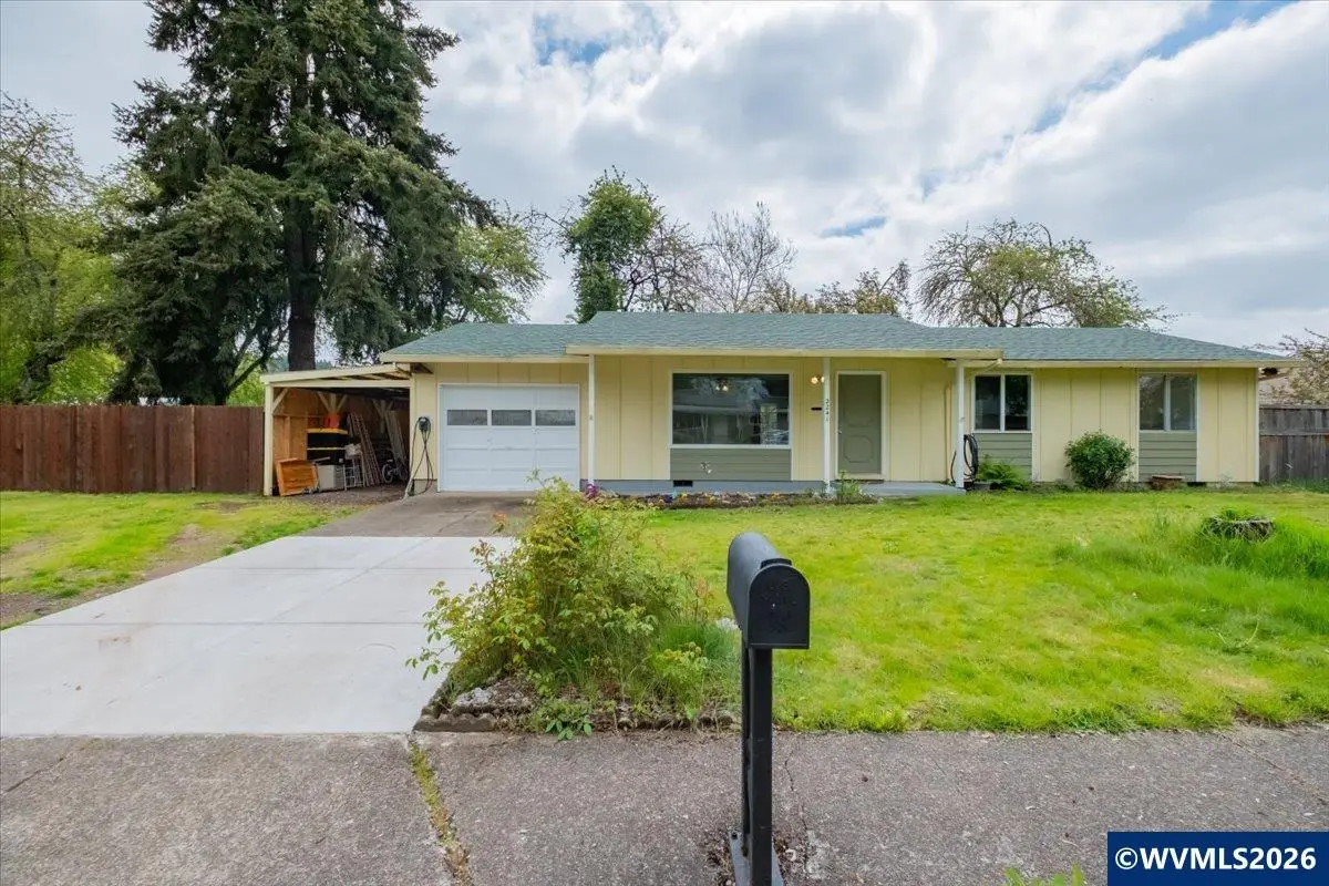 2241  Kalmia St, Sweet Home, OR 97386 - #1