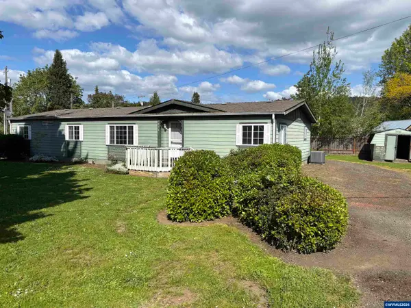 1028  Linn  Wy, Brownsville, OR 97327