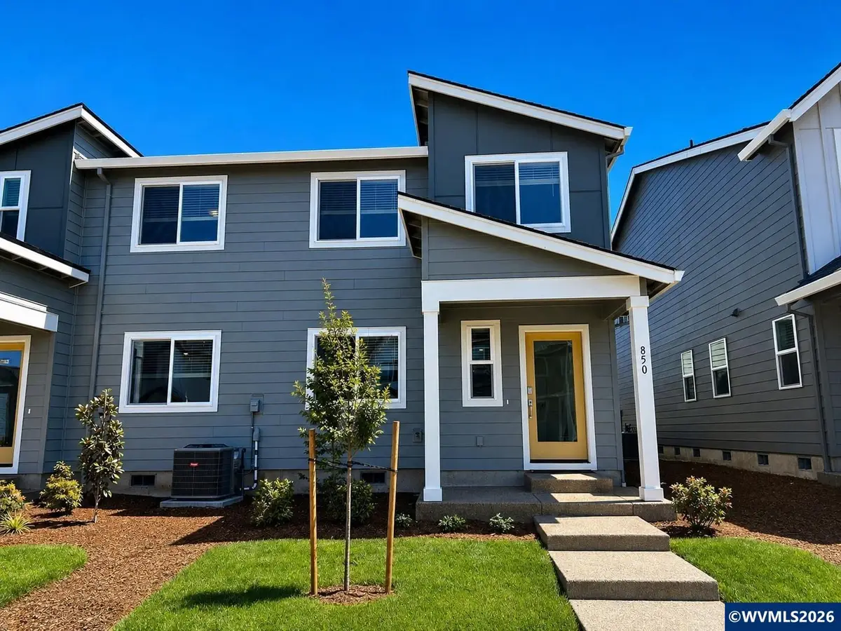 850  Sifuentez Ct, Woodburn, OR 97071 - #1