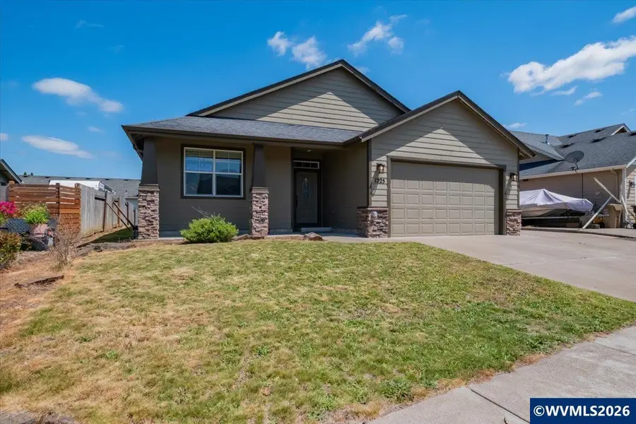 1225  46th Av, Sweet Home, OR 97386 - #2
