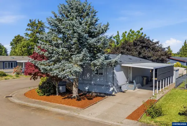 2151  Three Lakes #93 Rd SE, Albany, OR 97322