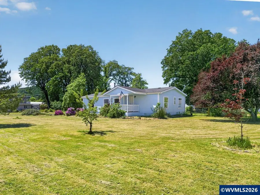 1216  43rd Av, Sweet Home, OR 97386 - #3