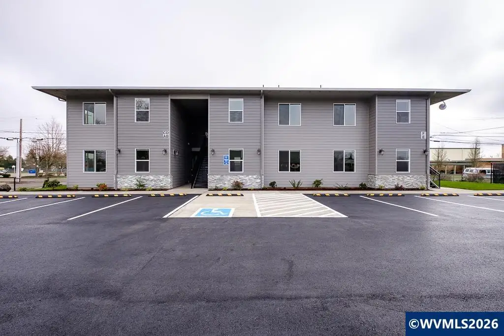400 W Rose St, Lebanon, OR 97355 - #1