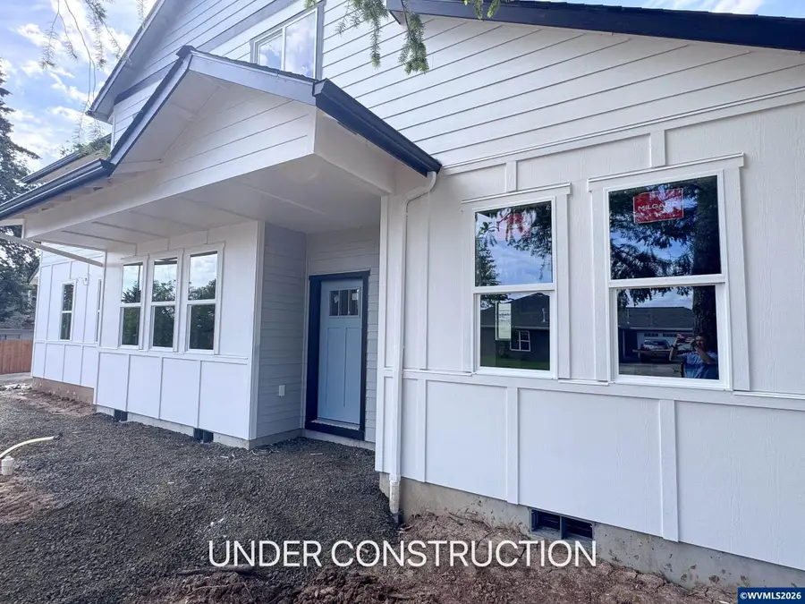 1511 SW 11th St, Dallas, OR 97338 - #2