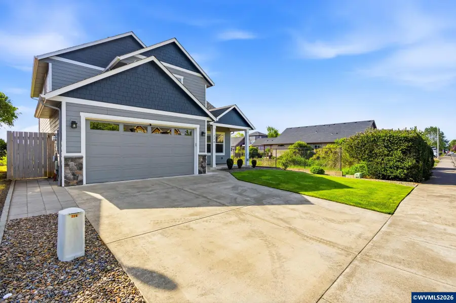 776  Park Pl S, Monmouth, OR 97361 - #2