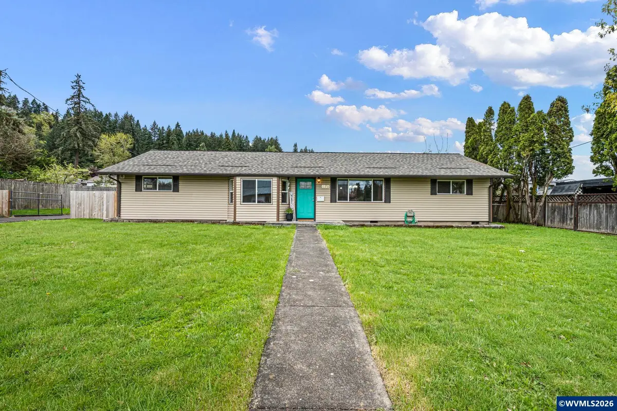 677  5th Av, Sweet Home, OR 97386 - #1