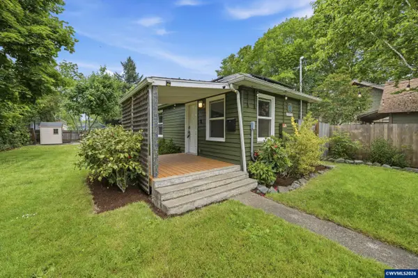 2025  Trade St SE, Salem, OR 97301