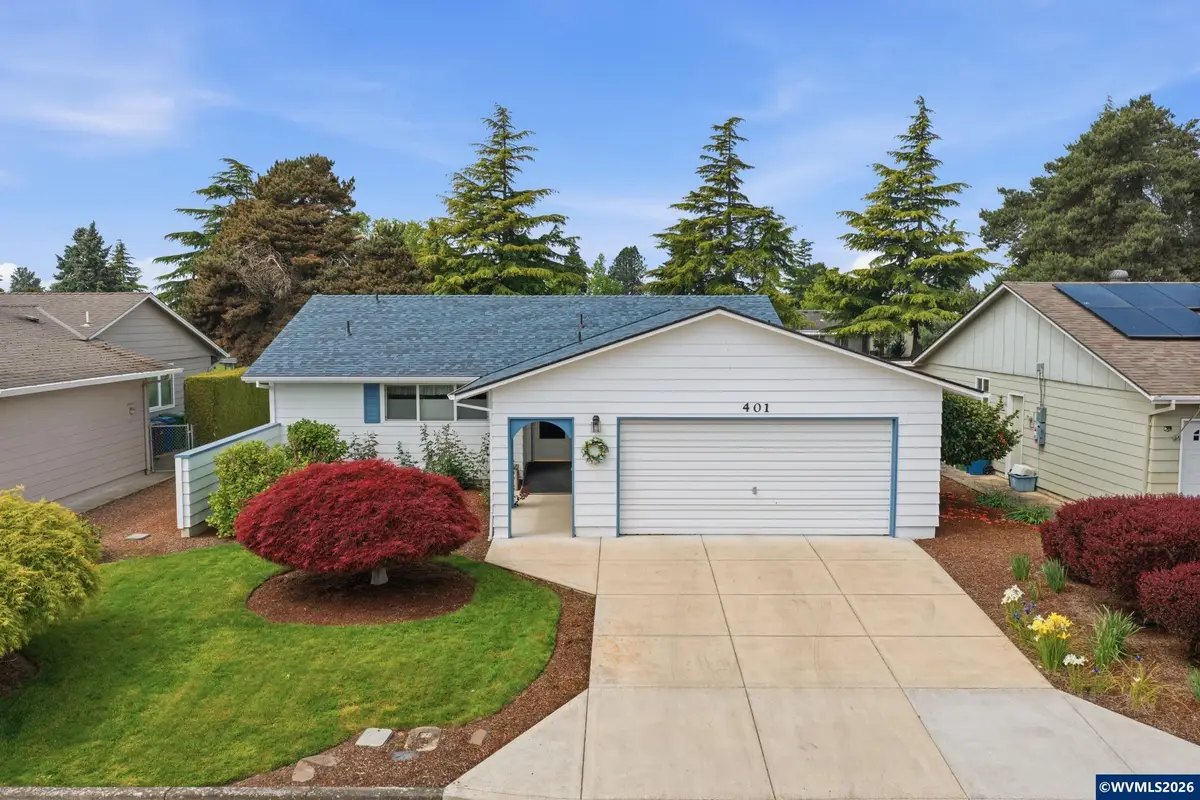 401 S Cascade Dr, Woodburn, OR 97071 - #1