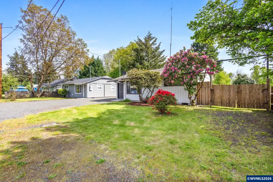 1111  Spruce St, Sweet Home, OR 97386 - #3