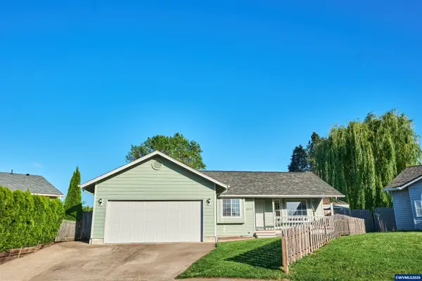 4674  Red Cherry Ct SE, Salem, OR 97317