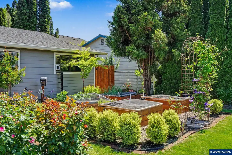 4444  39th Av NE, Salem, OR 97305 - #3
