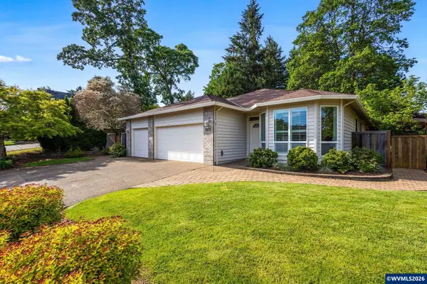 1857  Webster Dr SE, Salem, OR 97302