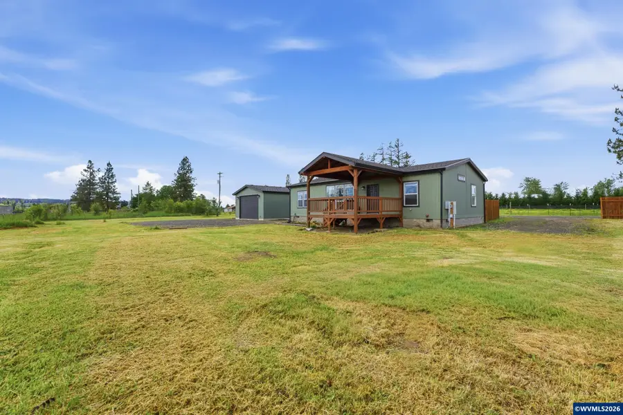 38891 W Scio Rd, Scio, OR 97374 - #3