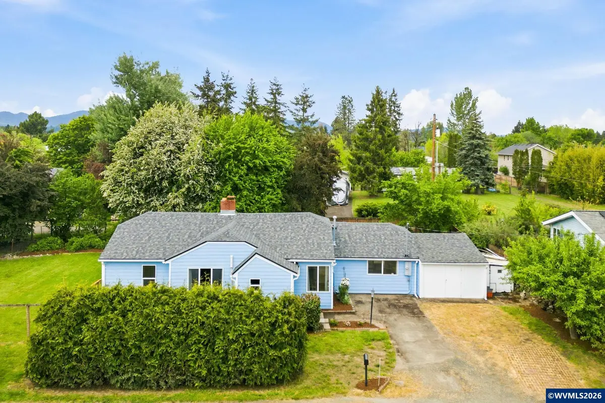 5215 SW Blueberry Dr, Corvallis, OR 97330 - #1