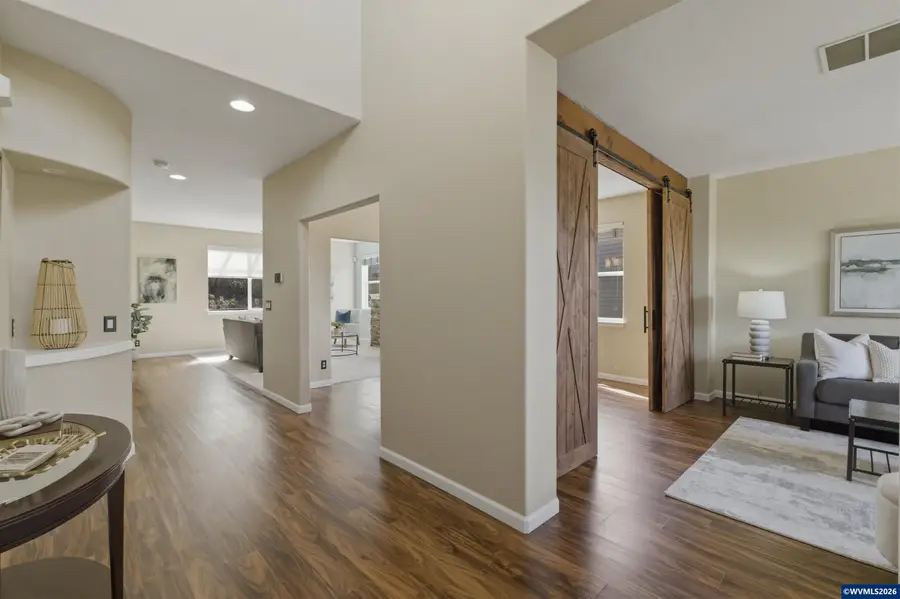 977  Reagan Av NW, Salem, OR 97304 - #3