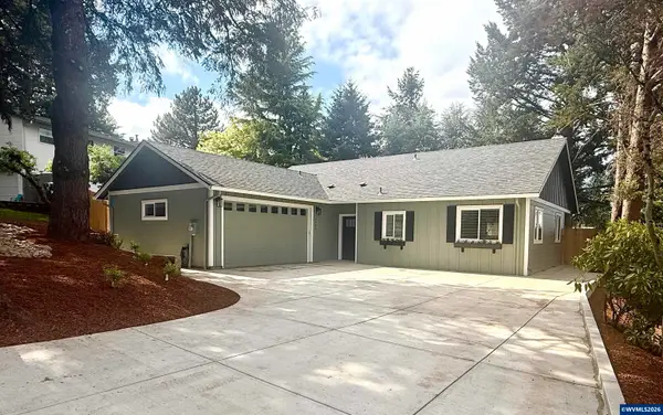 4455  Matthews Lp S, Salem, OR 97302