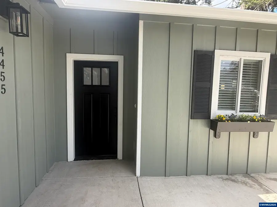 4455  Matthews Lp S, Salem, OR 97302 - #2