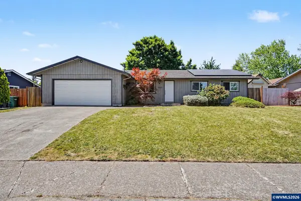 460 N 12th St, Independence, OR 97351