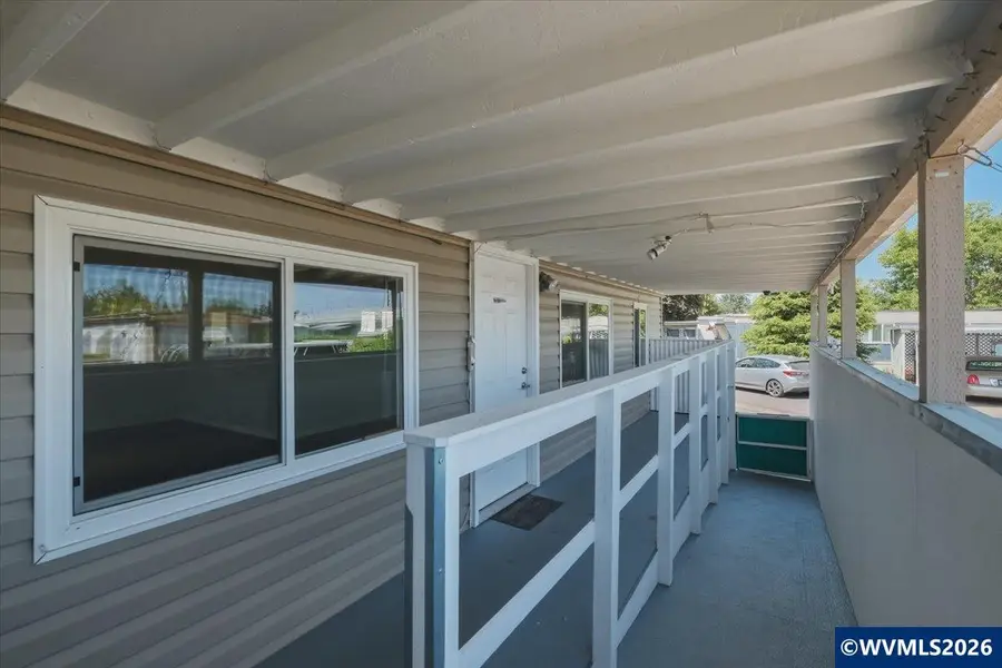 1010 SE Geary  St, Albany, OR 97322 - #2