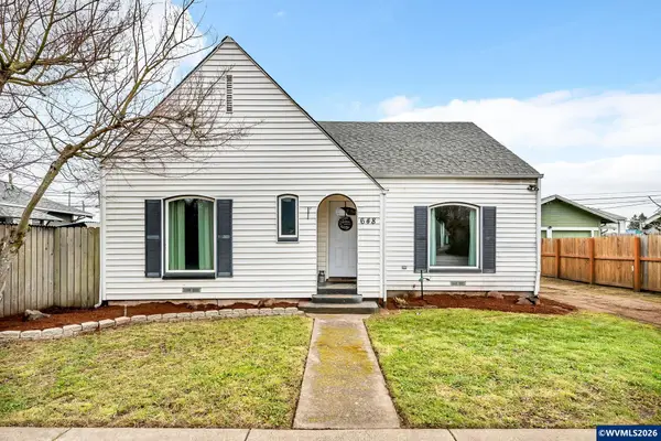 648  Juniper St, Junction City, OR 97448