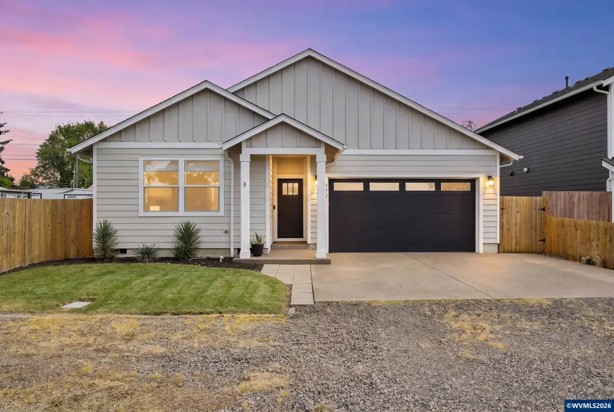 840  2nd St, Gervais, OR 97026 - #1