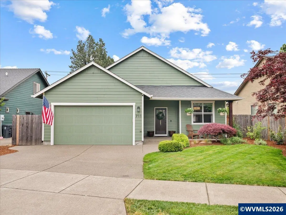 711  Pintail St, Silverton, OR 97381 - #1