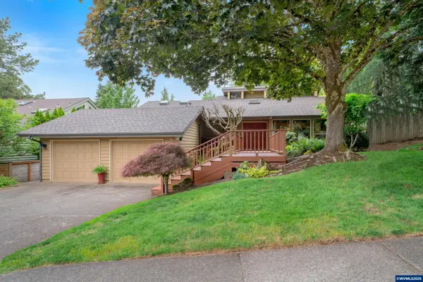 1660  Cinnamon Hill Dr SE, Salem, OR 97306