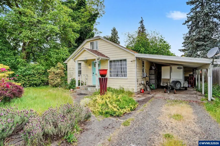 127  13th St, Lyons, OR 97358 - #2