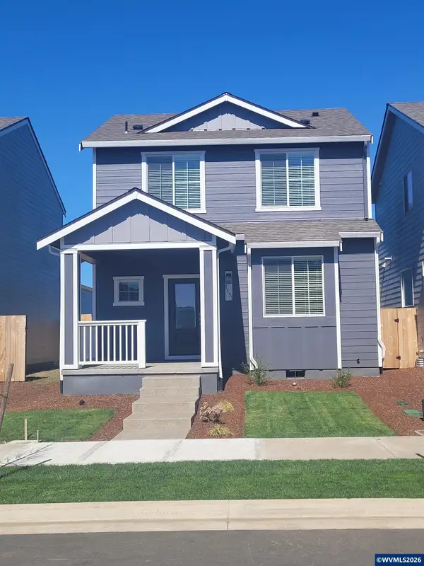 1151  Parkside Av, Woodburn, OR 97071